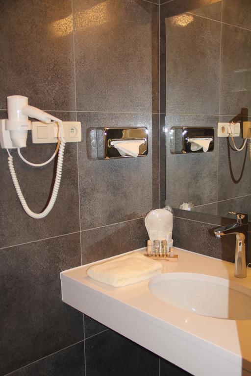 Hotel La Roseraie Wemmel Quarto foto